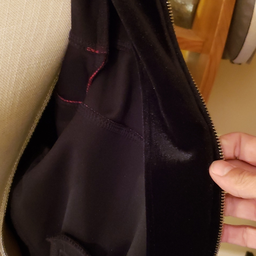 FOREVER 21 Crushed velvet zip up size med - Picture 6 of 13